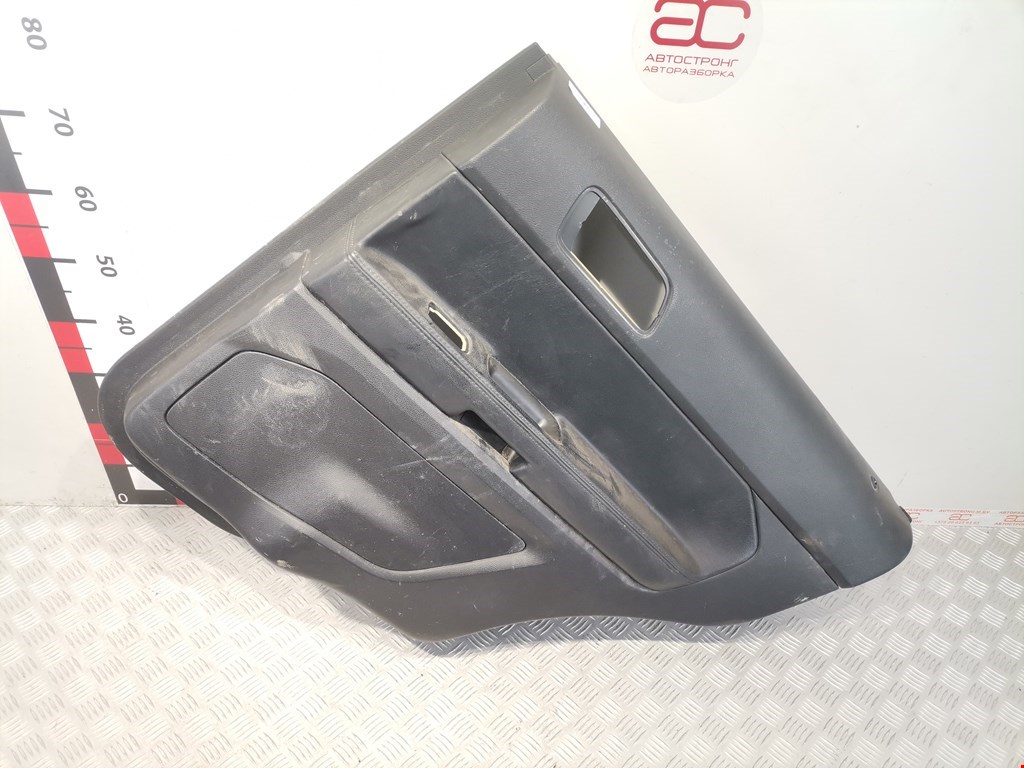 Обшивка двери задняя правая FORD Explorer 2011-2019