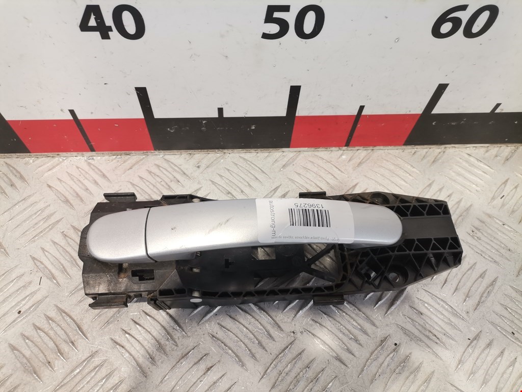 Ручка двери задней наружная правая SEAT Toledo 2012-2019