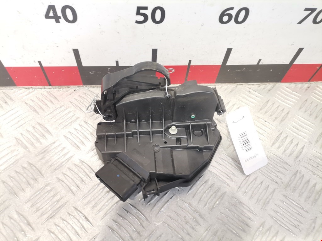 Замок двери передней правой FORD Focus III 2011-2019