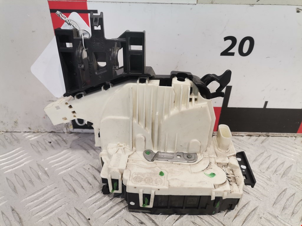 Замок двери задней левой MERCEDES-BENZ B-Class W246 2011-2018