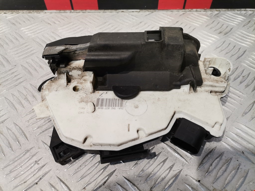 Замок двери передней правой SKODA Superb 2008-2015