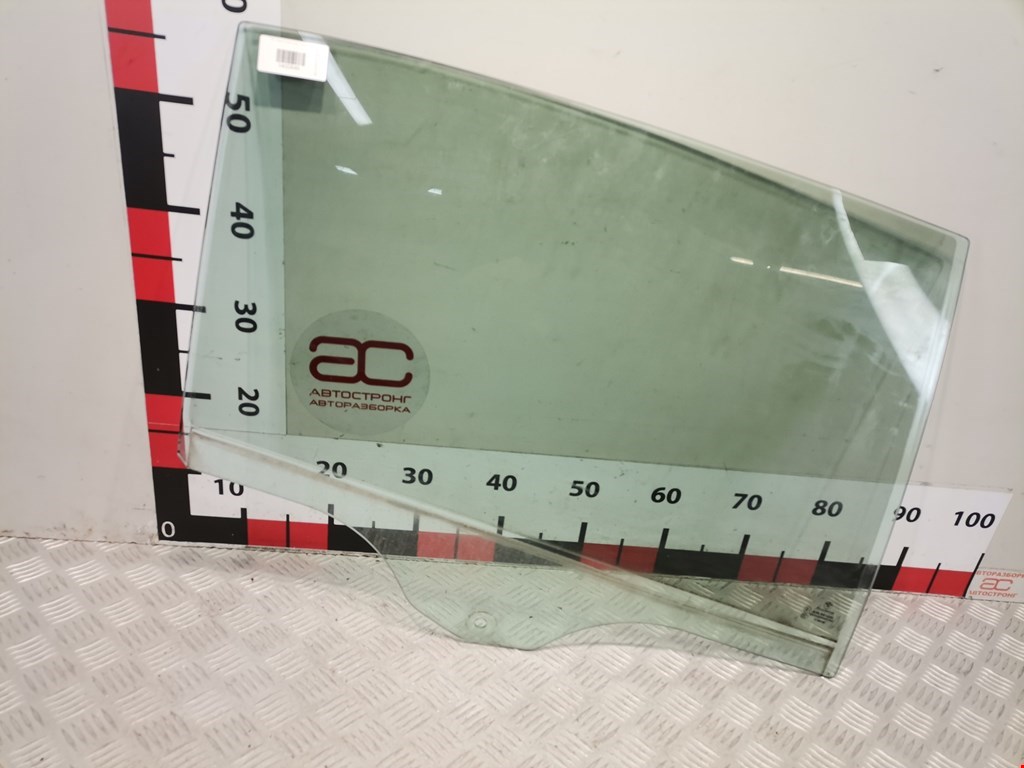 Стекло двери заднее правое BMW 7er 7 серия E65/E66 2001-2008