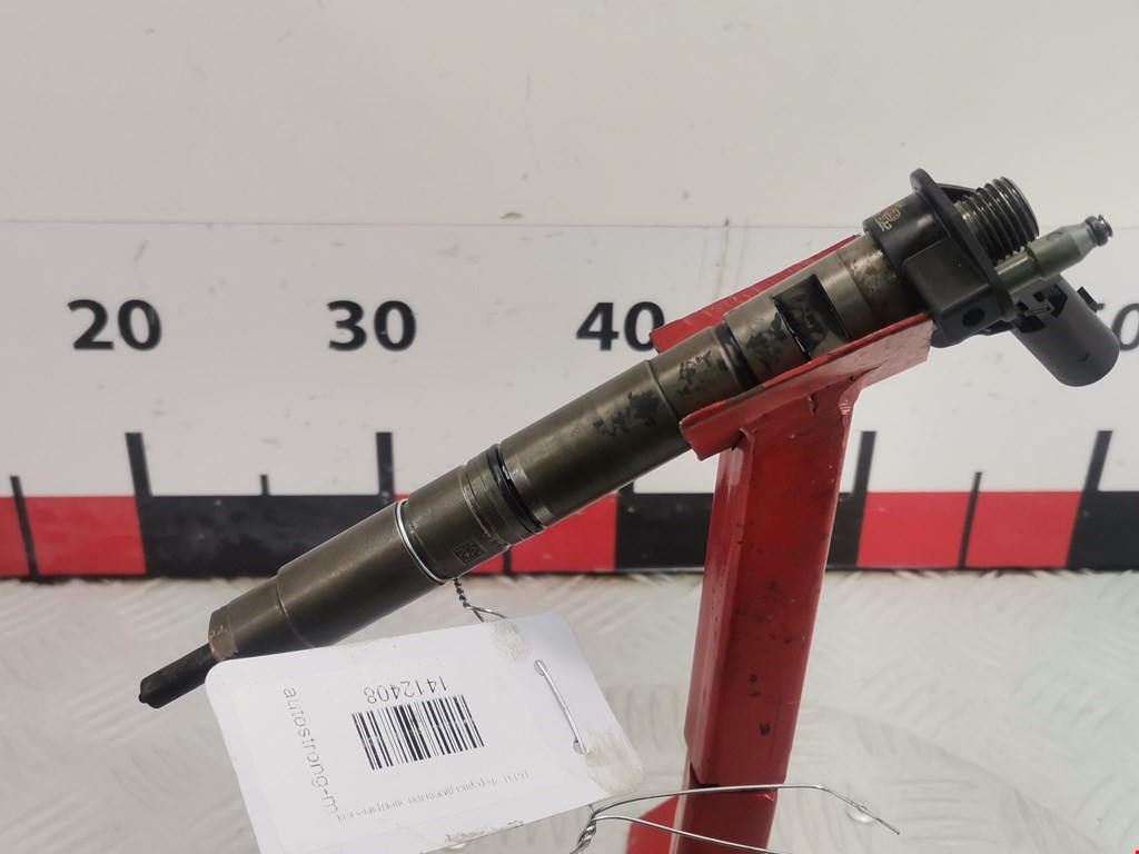 Форсунка дизельная электрическая VOLKSWAGEN Passat B6 2005-2011