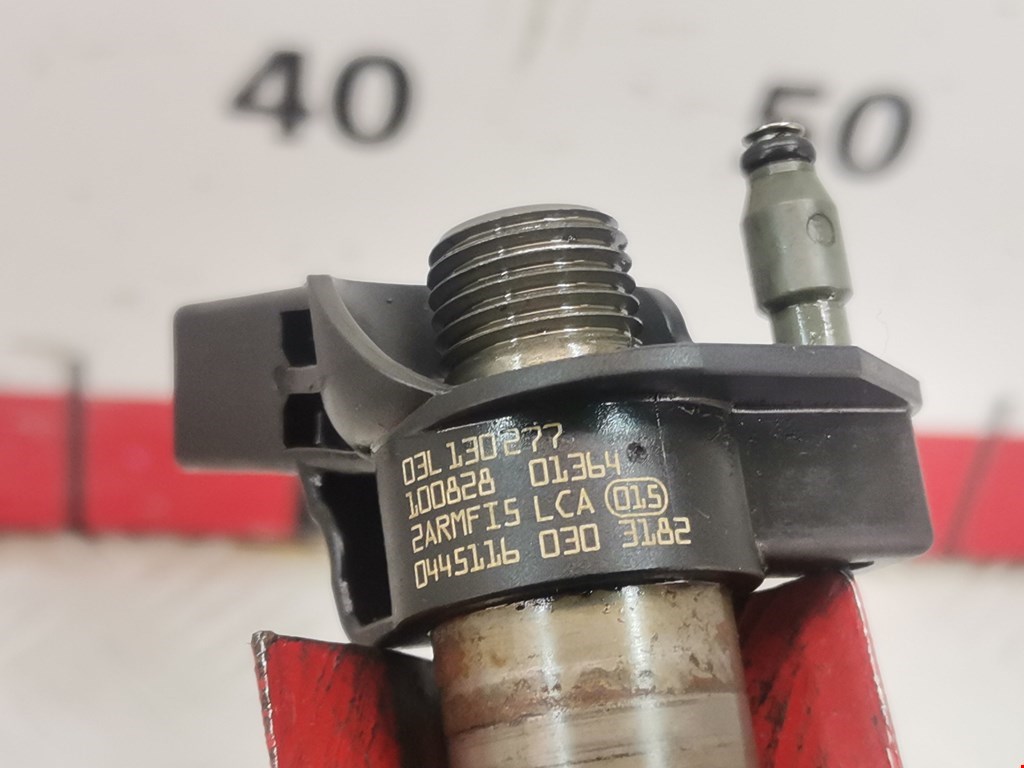 Форсунка дизельная электрическая VOLKSWAGEN Passat B6 2005-2011