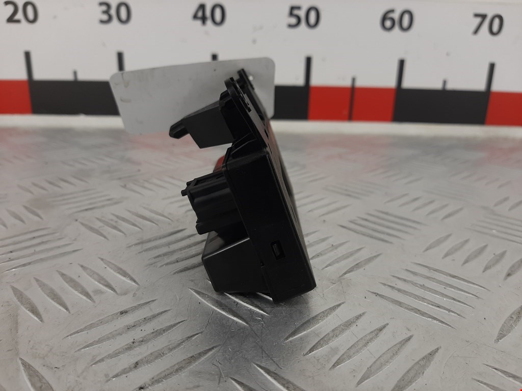 Часы PEUGEOT 206 1998-2012