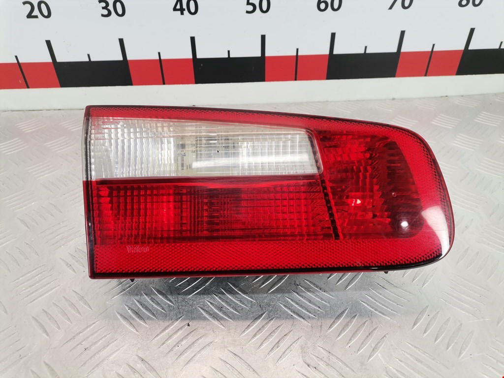 Фонарь задний внутренний левый RENAULT Laguna 2001-2007