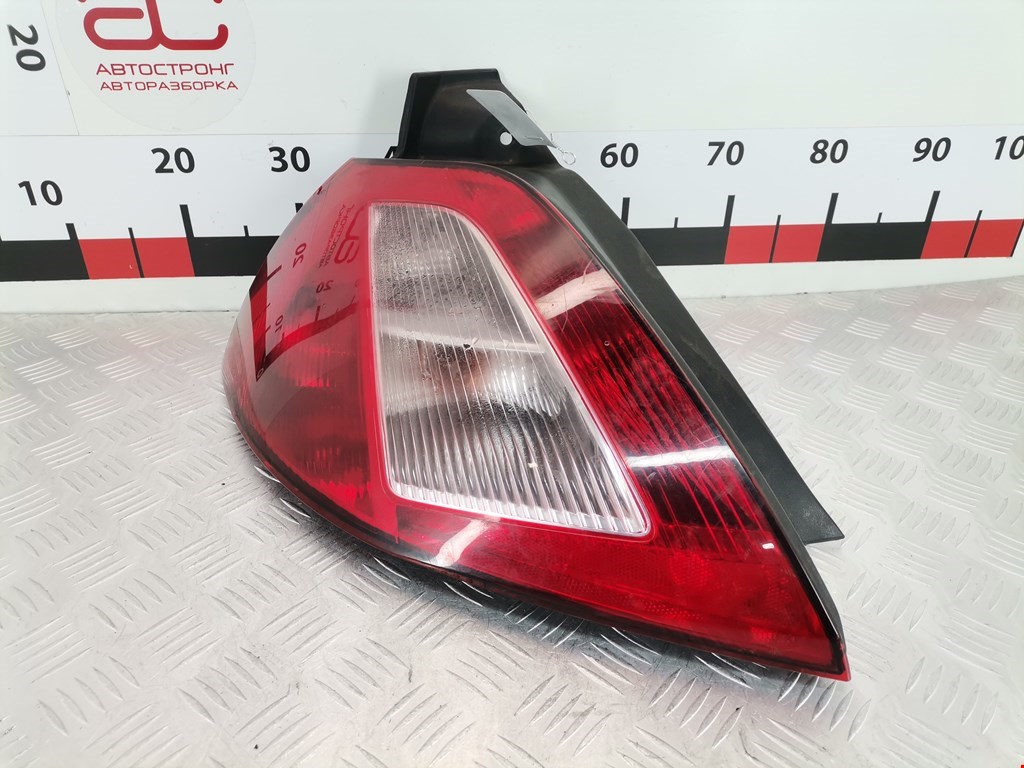 Фонарь задний левый RENAULT Megane II 2002-2009