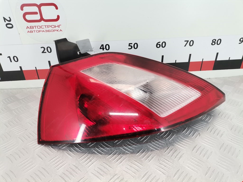 Фонарь задний левый RENAULT Megane II 2002-2009