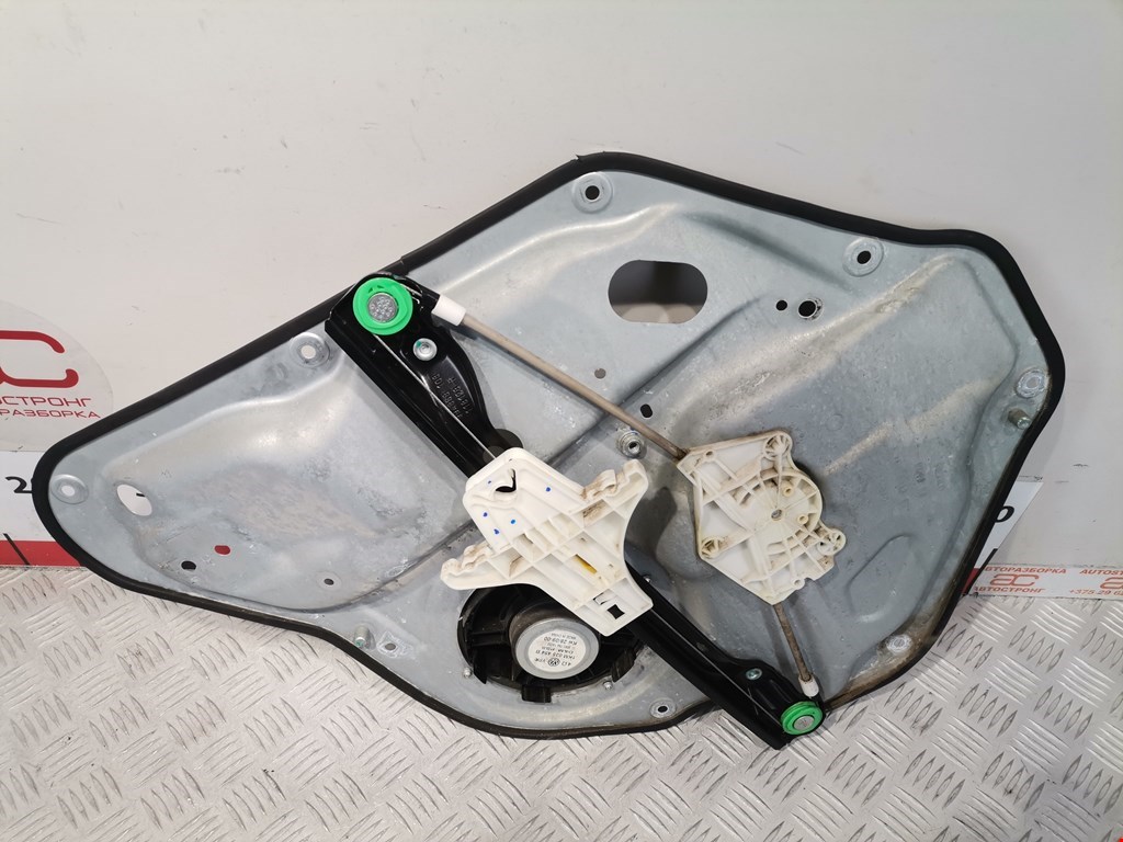 Стеклоподъемник задний правый VOLKSWAGEN Golf VI 2009-2012