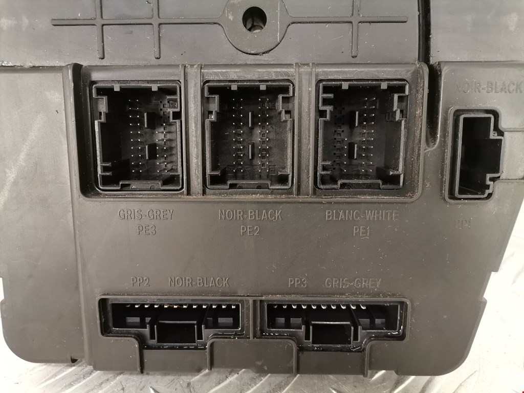 Блок комфорта RENAULT Scenic II 2003-2010