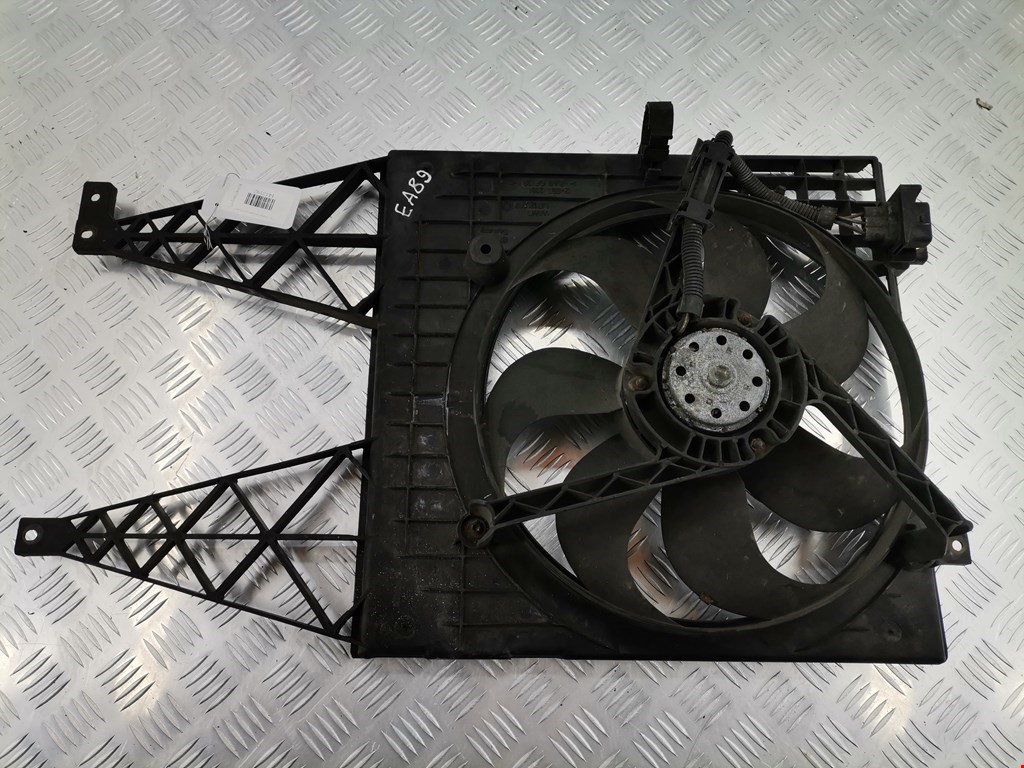 Вентилятор радиатора основного Audi A3 8L (1996-2003)