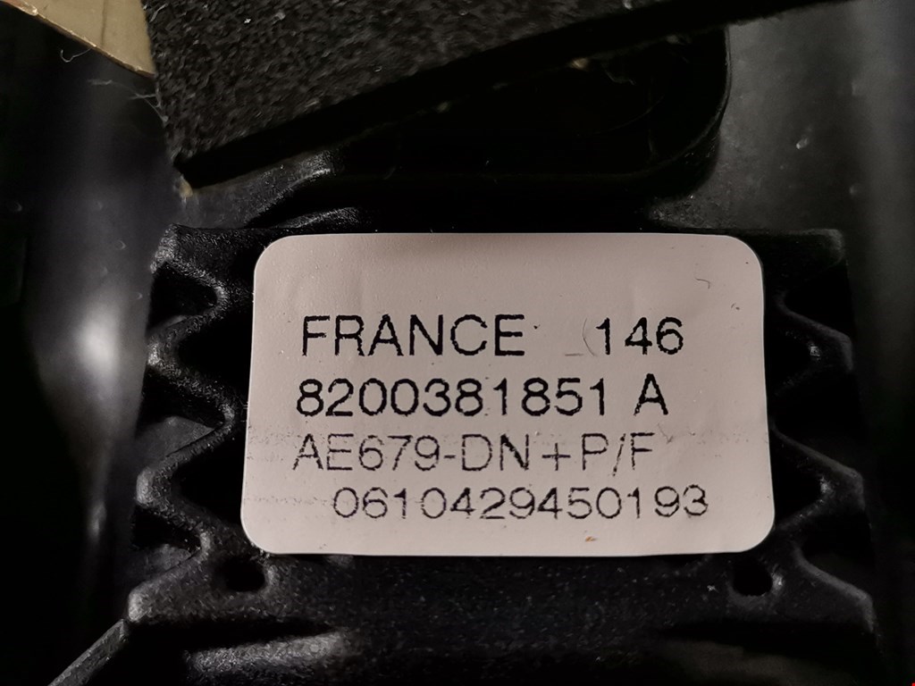 Подушка безопасности в рулевое колесо RENAULT Scenic II 2003-2010