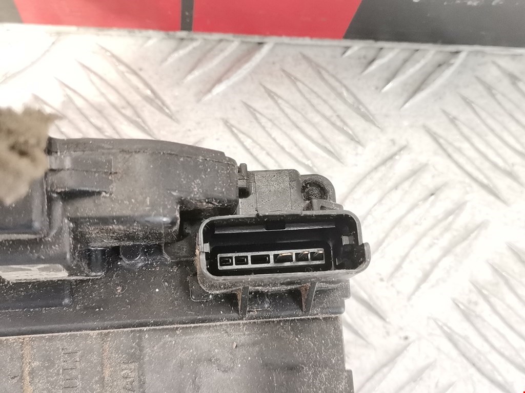 Замок двери задней правой NISSAN Navara III D40 2005-2015