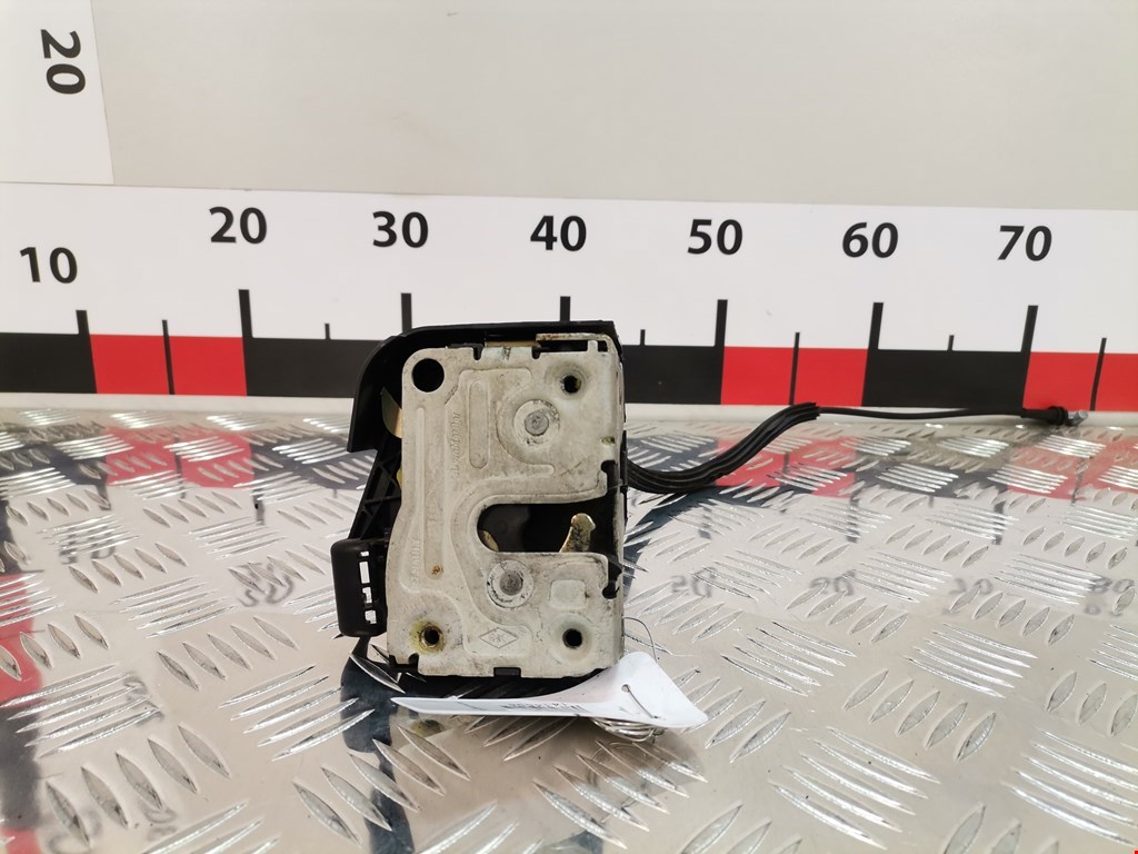 Замок двери передней левой RENAULT Clio 1998-2008