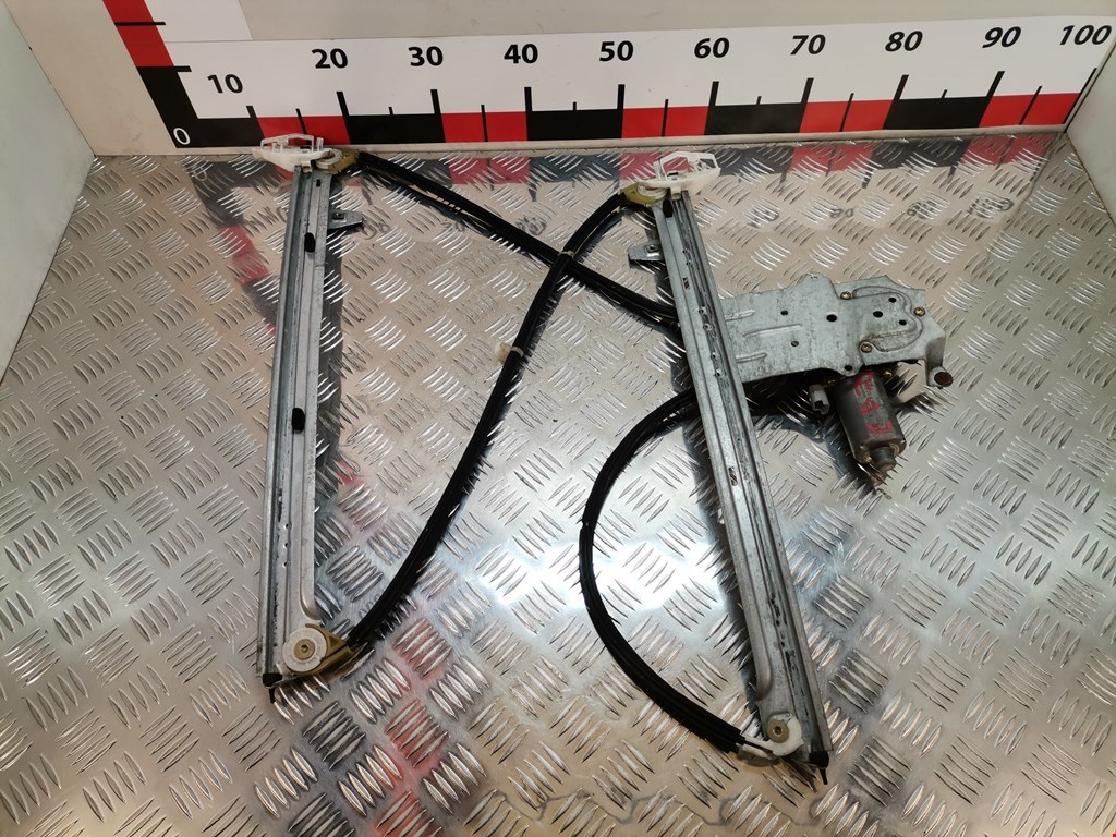 Стеклоподъемник передний правый CITROEN Xsara Picasso 1999-2012