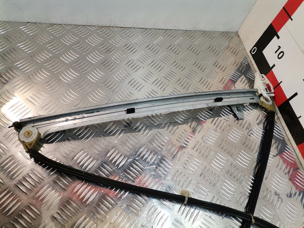 Стеклоподъемник передний правый CITROEN Xsara Picasso 1999-2012