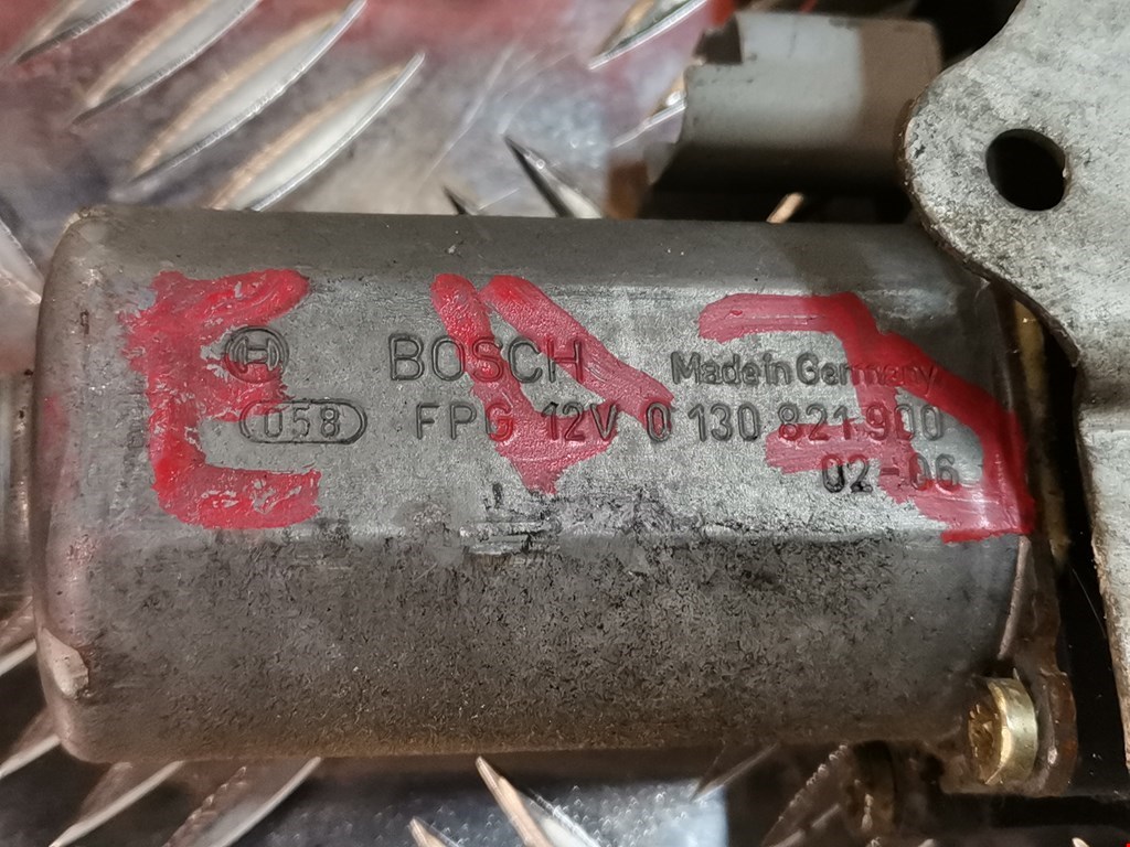 Стеклоподъемник передний правый CITROEN Xsara Picasso 1999-2012