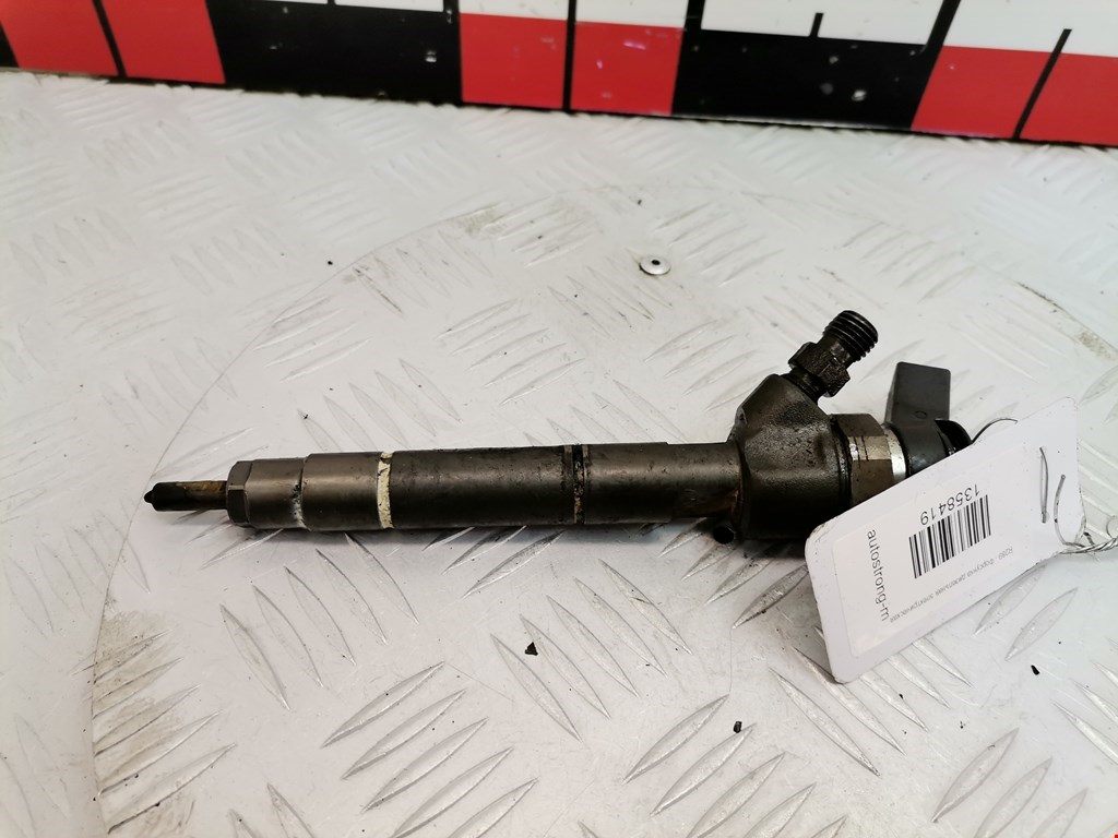 Форсунка дизельная электрическая MERCEDES-BENZ A-Class W169 2004-2012