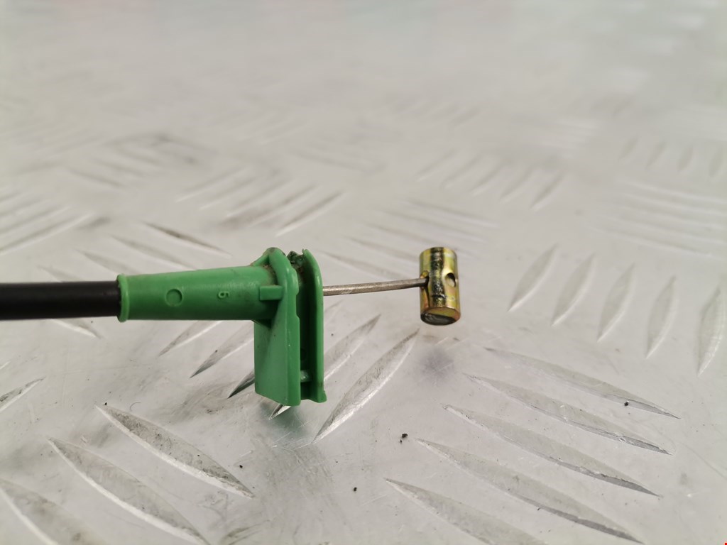 Замок двери задней правой FORD Fiesta 1995-2001