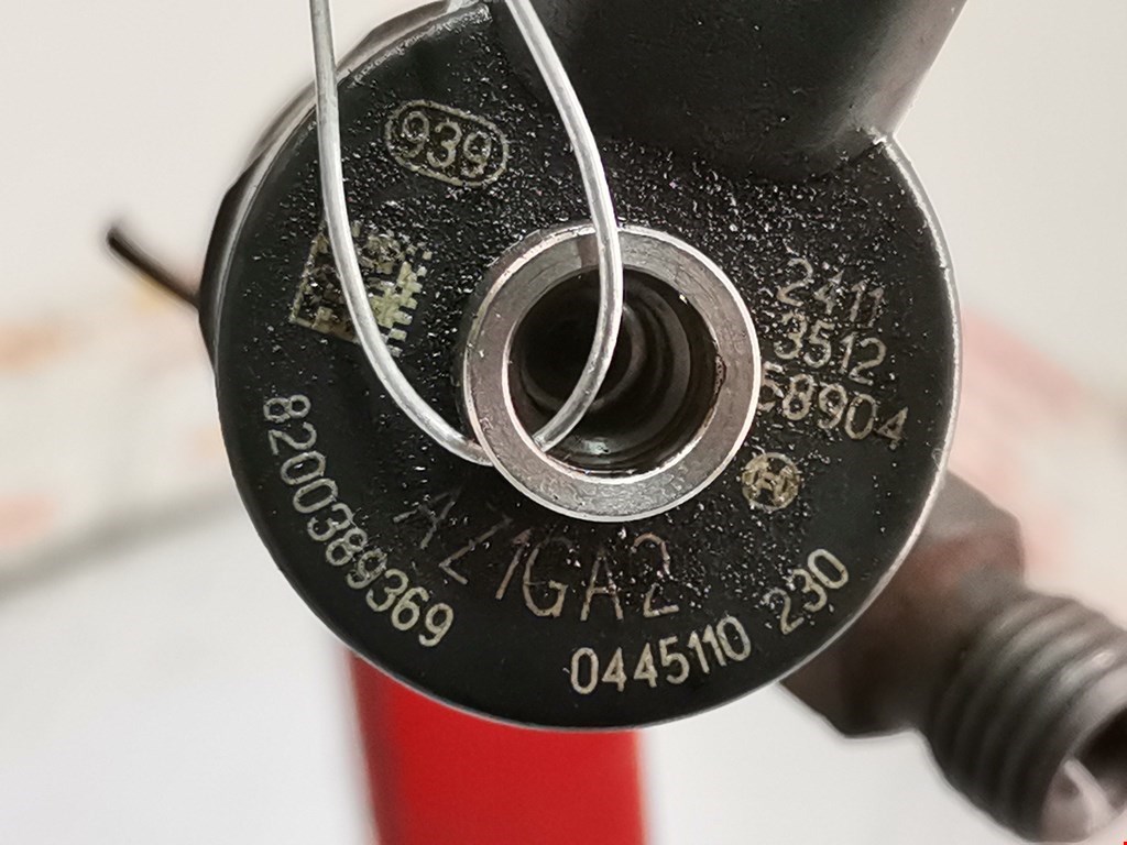 Форсунка дизельная электрическая RENAULT Scenic II 2003-2010