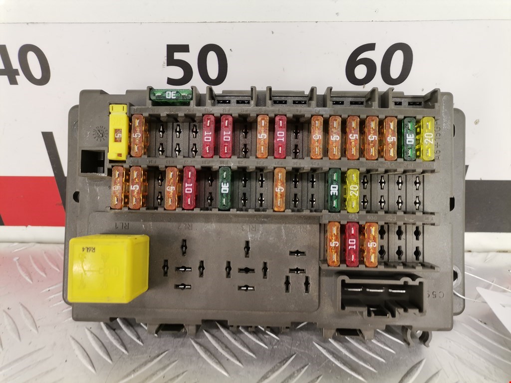 Датчик уровня в бачок омывателя ROVER 75 1999-2005