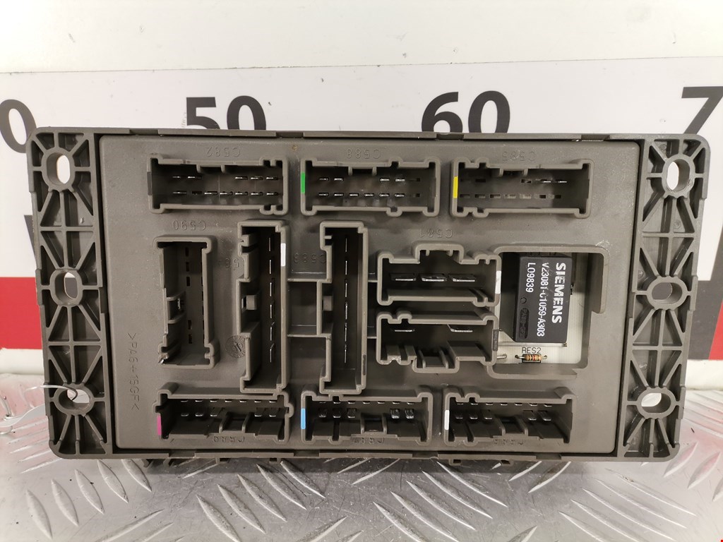 Датчик уровня в бачок омывателя ROVER 75 1999-2005