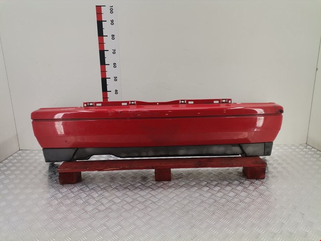 Бампер задний VOLKSWAGEN Golf III 1991-1997