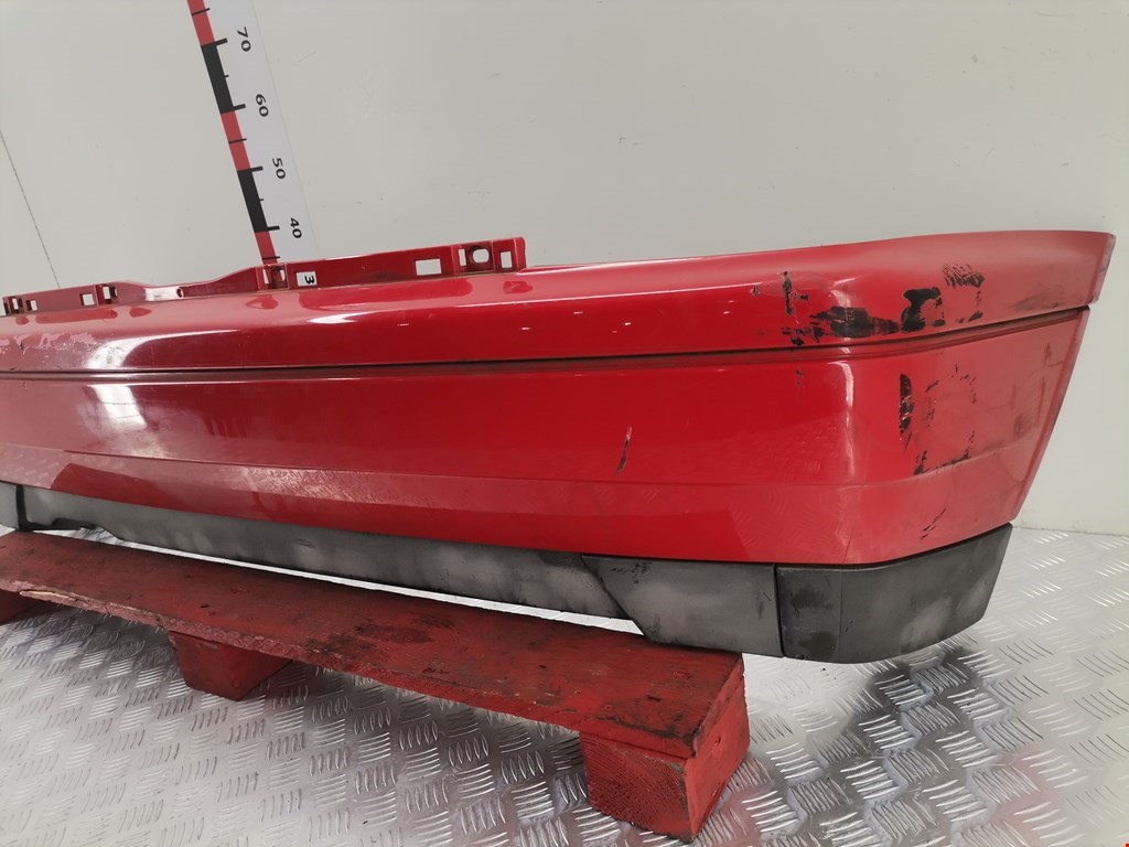 Бампер задний VOLKSWAGEN Golf III 1991-1997