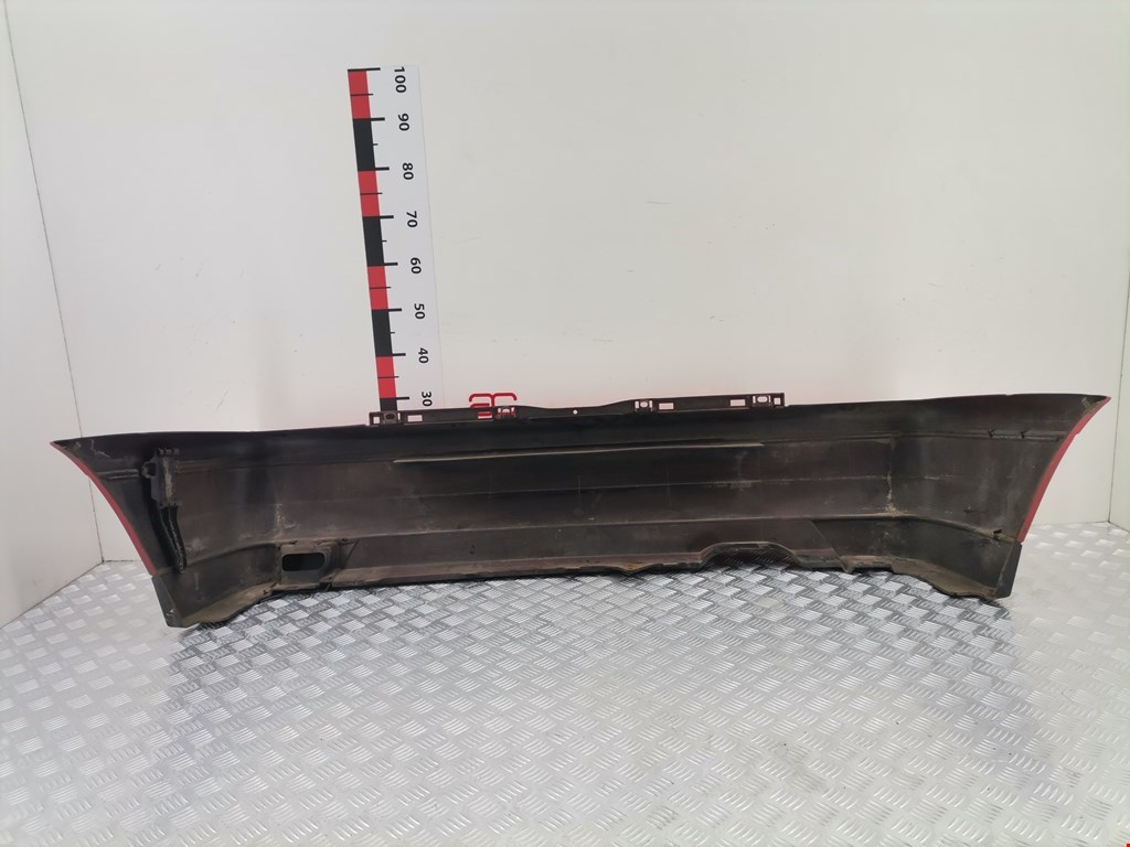 Бампер задний VOLKSWAGEN Golf III 1991-1997