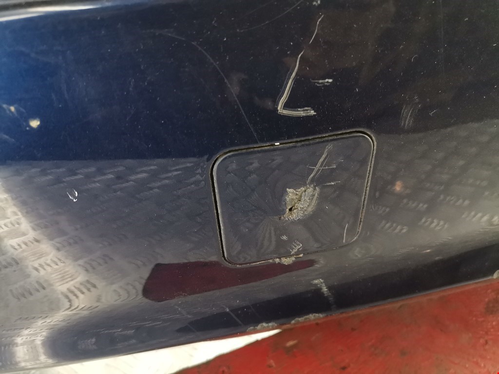 Бампер задний FORD Fiesta 1995-2001