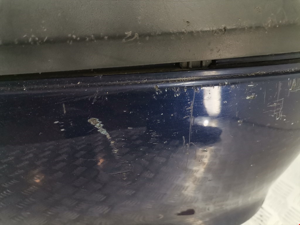 Бампер задний FORD Fiesta 1995-2001