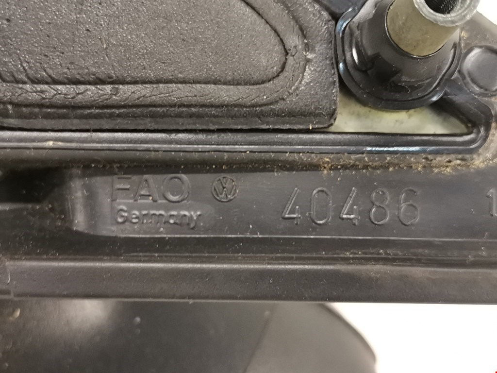 Зеркало правое VOLKSWAGEN Golf III 1991-1997