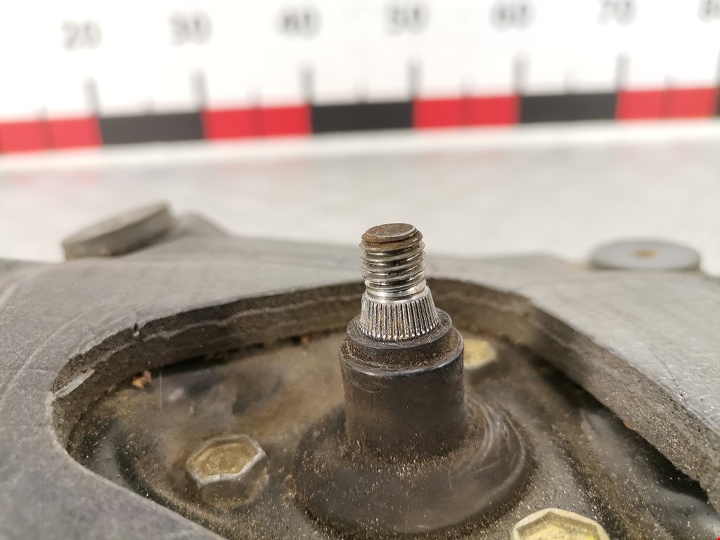 Моторчик стеклоочистителя передний MITSUBISHI Carisma 1995-1999