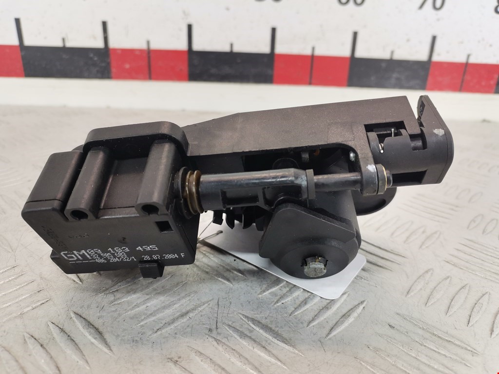 Ручка двери багажника наружная OPEL Meriva A 2003-2010