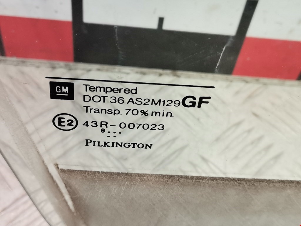 Стекло двери переднее правое OPEL Astra G 1998-2005