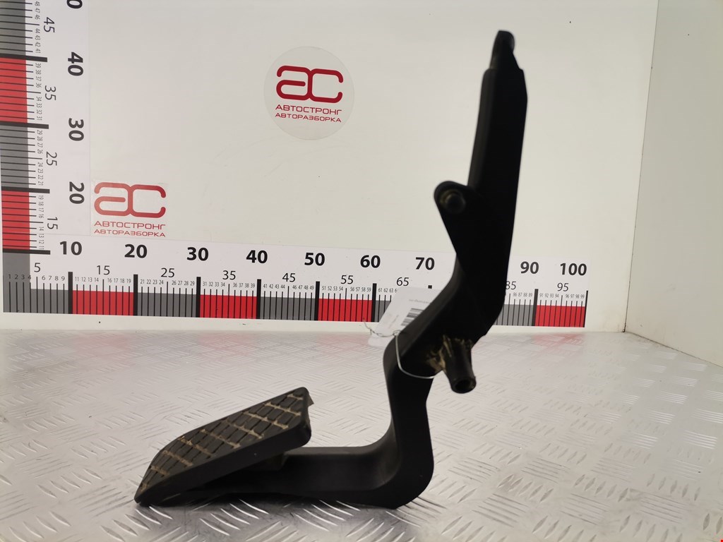 Педаль газа VOLKSWAGEN Passat B5 1997-2005