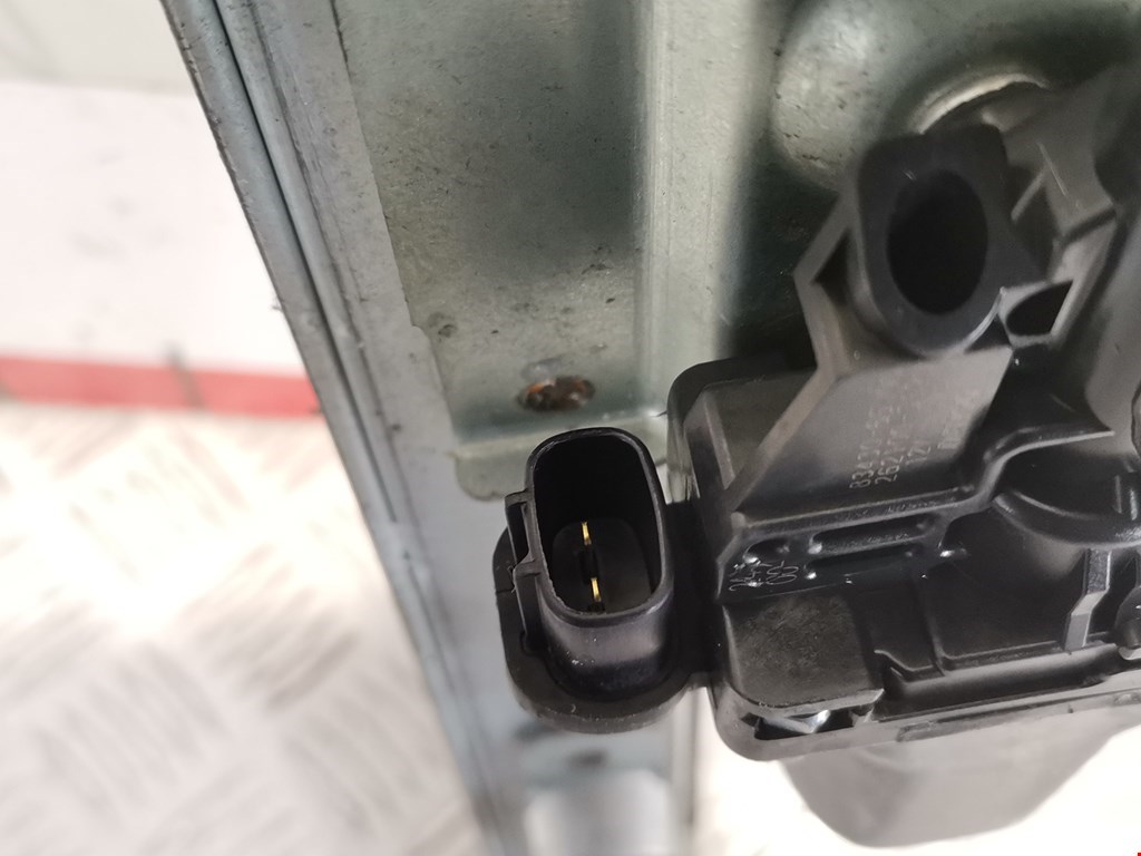 Стеклоподъемник передний правый SUZUKI Grand Vitara 2005-2015