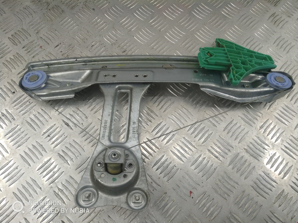 Стеклоподъемник задний левый OPEL Astra J 2009-2017