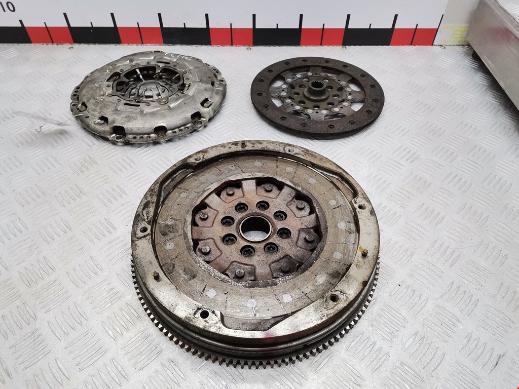 Маховик (демпфер сцепления) RENAULT Scenic II 2003-2010