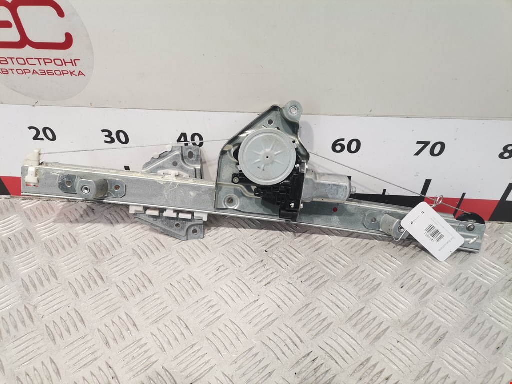 Стеклоподъемник задний правый SUZUKI Grand Vitara 2005-2015