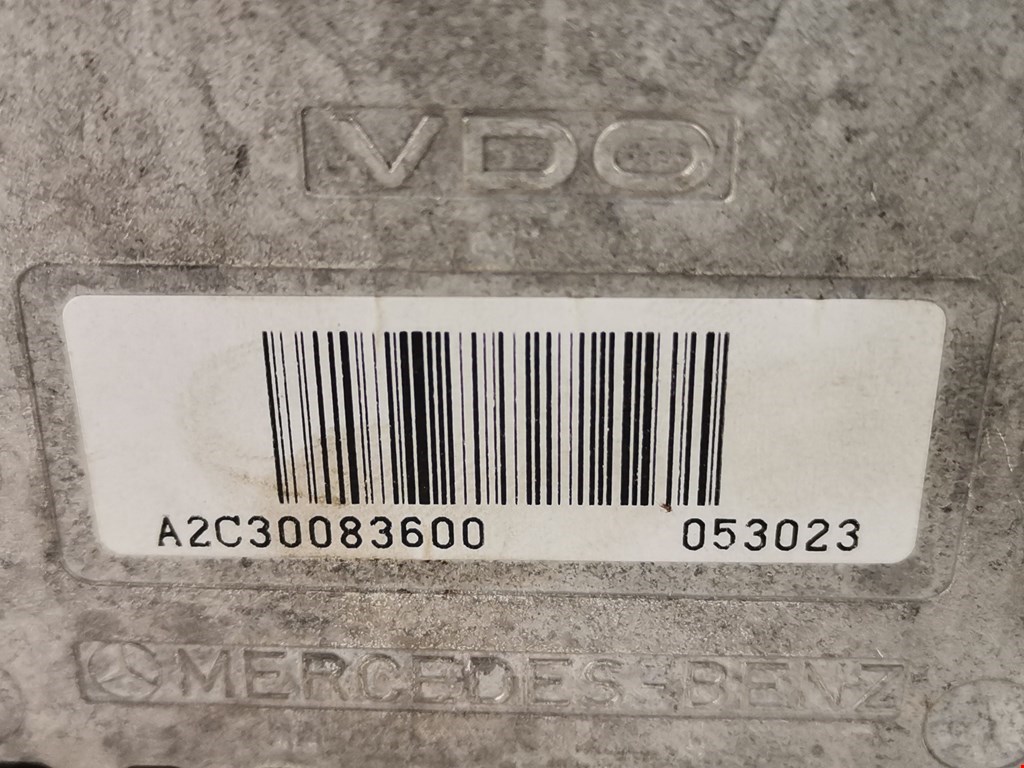 Дисплей информационный (компьютера) MERCEDES-BENZ C-Class C-klasse W204 2007-2015