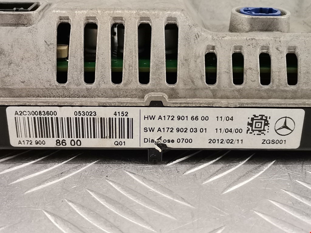 Дисплей информационный (компьютера) MERCEDES-BENZ C-Class C-klasse W204 2007-2015