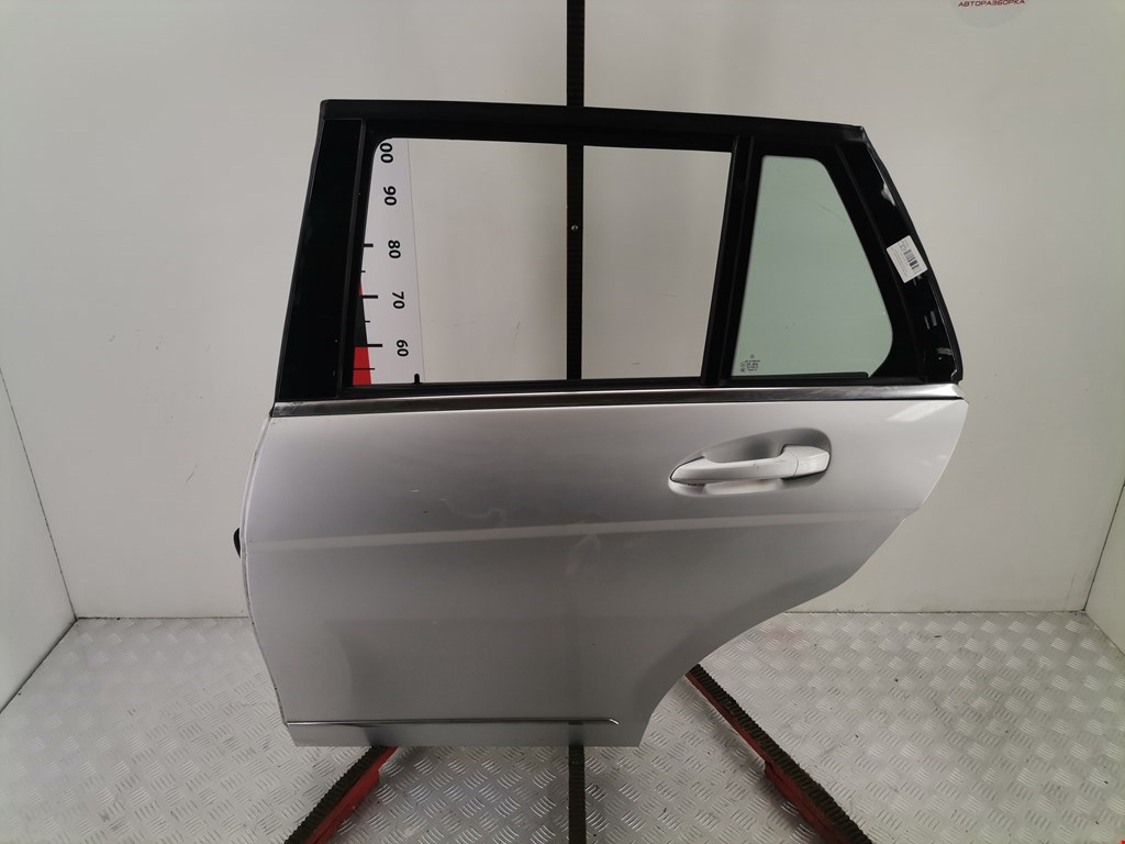 Дверь задняя левая MERCEDES-BENZ C-Class C-klasse W204 2007-2015