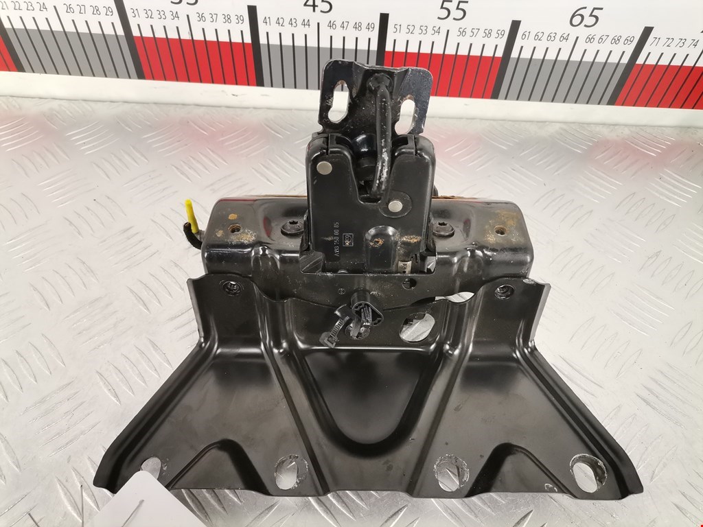 Замок багажника (крышки двери) CHRYSLER Crossfire 2003-2007