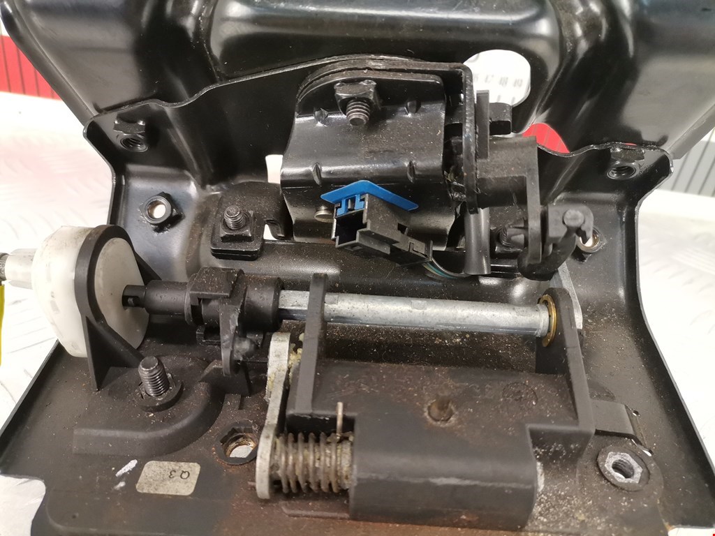 Замок багажника (крышки двери) CHRYSLER Crossfire 2003-2007