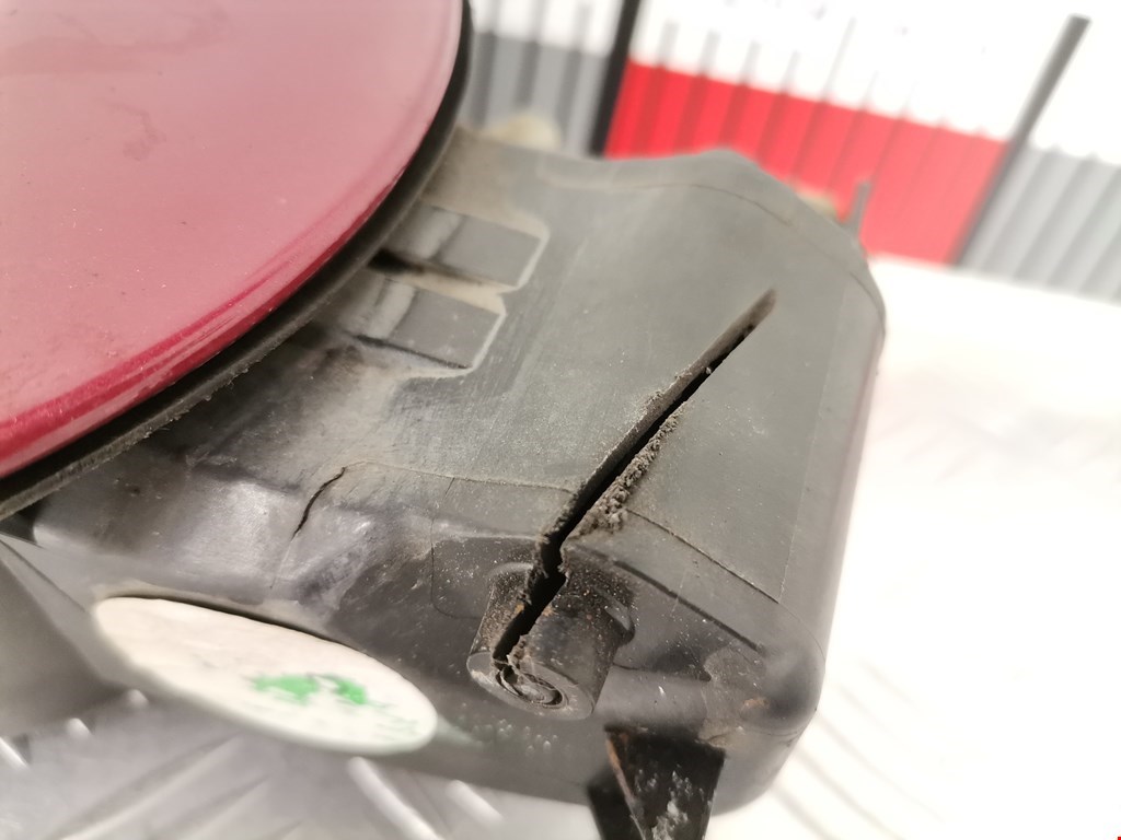 Лючок бензобака CHEVROLET Aveo T300 2011-2015