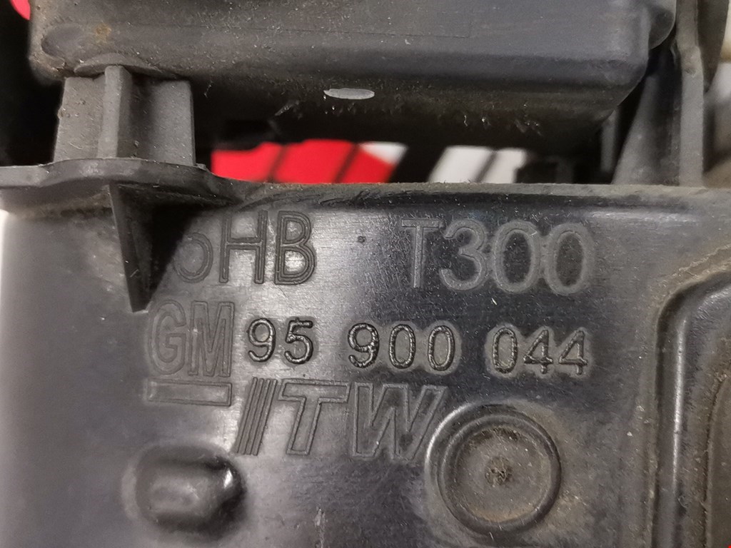 Лючок бензобака CHEVROLET Aveo T300 2011-2015