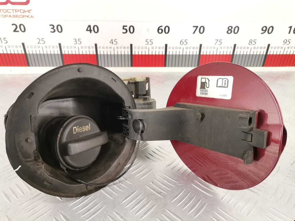 Лючок бензобака CHEVROLET Aveo T300 2011-2015