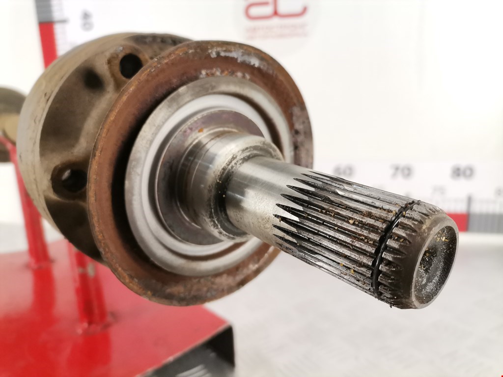 Полуось (привод, приводной вал) задняя левая LAND ROVER Range Rover 2002-2012