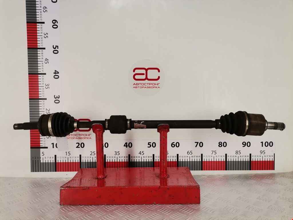 Полуось передняя правая (приводной вал шрус) Kia Rio 3 (UB) (2011-2017)